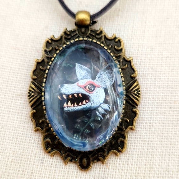 Unique antique artsy pendant - Picture 2 of 5